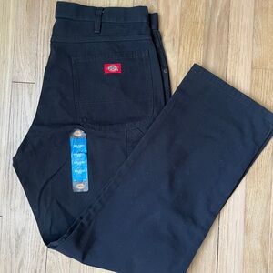 Never work Dickies Relaxed fit!